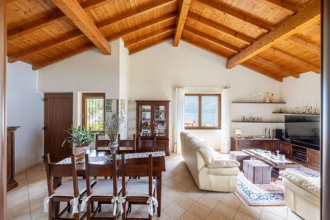 Villa a Omegna, Verbano Cusio Ossola, Omegna - € 690.000 | Ref: W-0463OW-941963 - foto 4