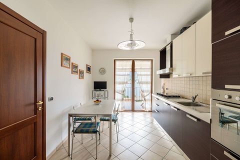 Villa a Omegna, Verbano Cusio Ossola, Omegna - € 690.000 | Ref: W-0463OW-941963 - foto 5