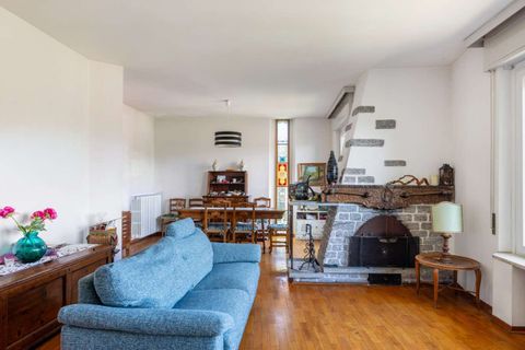 Villa i Ispra, Varese, Ispra - € 350.000 | Ref: W-04630E-942239 - foto 4