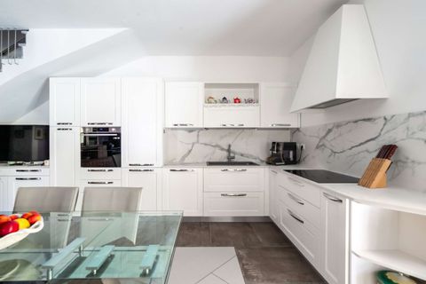 Villa a Arona, Novara, Arona - € 395.000 | Ref: W-02ZWQC-942428 - foto 3