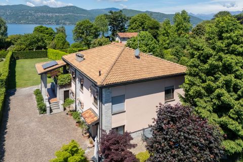 Villa a Ispra, Varese, Ispra - € 1.150.000 | Ref: W-02ZWAV-942771 - foto 3
