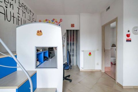 Villa a Arona, Novara, Arona - € 390.000 | Ref: W-02ZDCH-943002 - foto 22