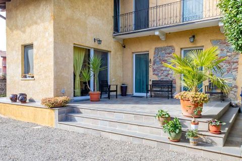 Villa a Arona, Novara, Arona - € 390.000 | Ref: W-02ZDCH-943002 - foto 25