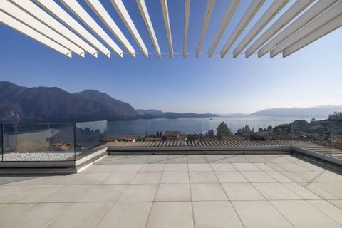 Villa a Verbania, Verbano Cusio Ossola, Verbania - € 1.980.000 | Ref: W-02YXAO-943032 - foto 8