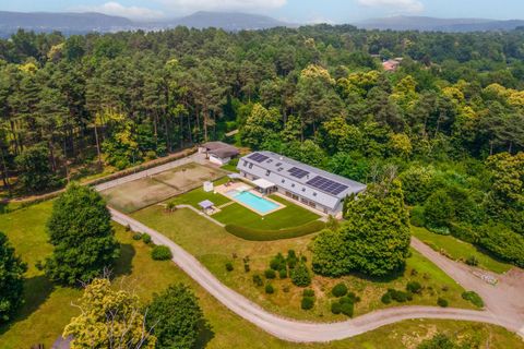 Villa a Arona, Novara, Arona - € 1.650.000 | Ref: W-02YHJX-943067 - foto 37