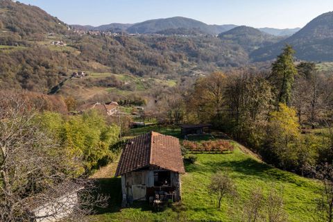 Villa a Pettenasco, Novara, Pettenasco - € 125.000 | Ref: W-02XH8Y-943286 - foto 2