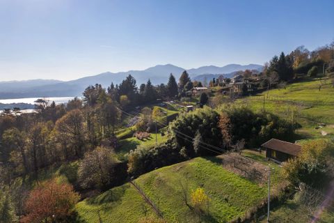 Villa a Pettenasco, Novara, Pettenasco - € 125.000 | Ref: W-02XH8Y-943286 - foto 11