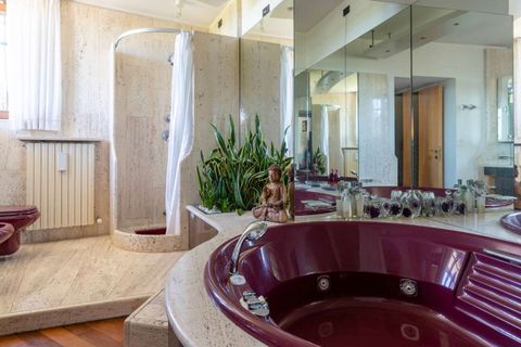 Villa a Besozzo, Varese, Besozzo - € 1.950.000 | Ref: W-02C4IJ-943724 - foto 8
