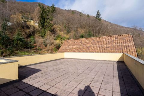 Villa a Ghiffa, Verbano Cusio Ossola, Ghiffa - € 360.000 | Ref: W-02I4U3-943752 - foto 7