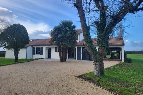 Villa a Airvault, Deux-Sevres, Airvault - € 199.900 | Ref: 340931389343 - foto 2