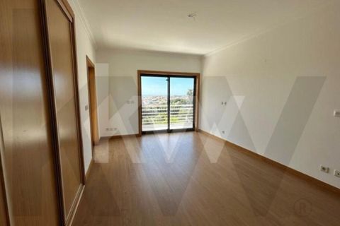 Apartament a Alcabideche, Lisbon, Alcabideche - € 3.700/mes | Ref: KWPT-029357 - foto 31