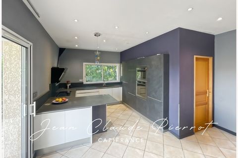 Villa a Nimes, Gard, Nimes - € 445.000 | Ref: 340933763582 - foto 3