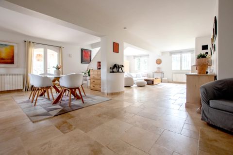 Villa i Chateauneuf-Grasse, Alpes-Maritimes, Chateauneuf-Grasse - € 1.550.000 | Ref: 86820890 - foto 9