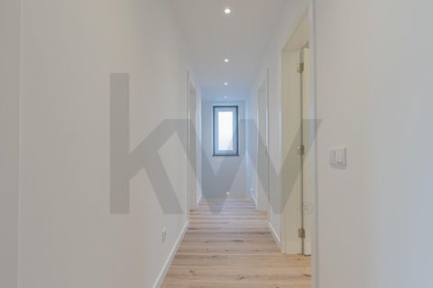 Villa a Carcavelos, Lisbon, Carcavelos - € 4.300/mes | Ref: KWPT-028958 - foto 30