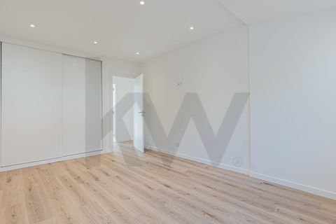 Villa a Carcavelos, Lisbon, Carcavelos - € 4.300/mes | Ref: KWPT-028958 - foto 31