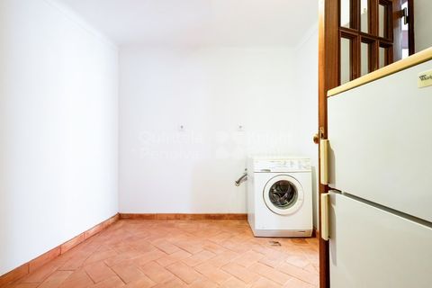 Villa a Lisbon, Lisbon, Lisbon - € 1.600/mes | Ref: PROP-34396 - foto 13