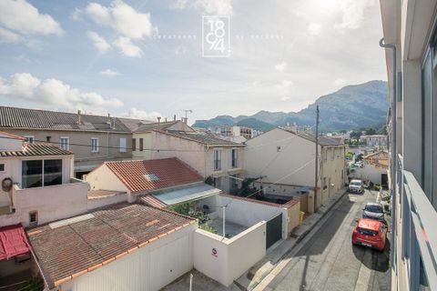 Leilighet i Marseille, Bouches-du-Rhone, Marseille - € 365 000 | Ref: 0N9M-TWQ-NQT - foto 5