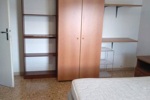 Apartament a Pisa, Pisa, Pisa - € 350/mes | Ref: 2010125 - foto 2