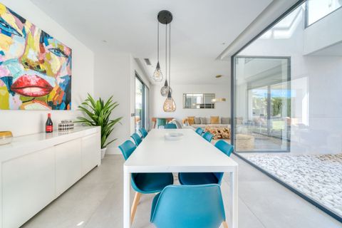 Villa i Estepona, Malaga, Estepona - € 1.390.000 | Ref: R5335486 - foto 16
