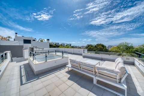 Villa i Estepona, Malaga, Estepona - € 1.390.000 | Ref: R5335486 - foto 32