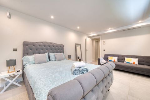 Villa i Estepona, Malaga, Estepona - € 1.390.000 | Ref: R5335486 - foto 36