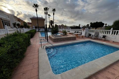Rækkehus i Ciudad Quesada, Alicante, Ciudad Quesada - € 275.000 | Ref: SMBCQ5124829 - foto 12