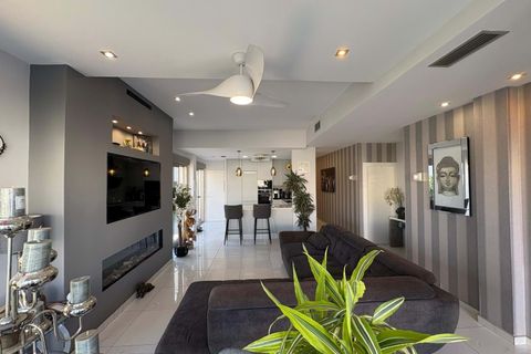 Villa a Orihuela Costa, Alicante, Orihuela Costa - € 477.000 | Ref: SMBOC2579 - foto 4