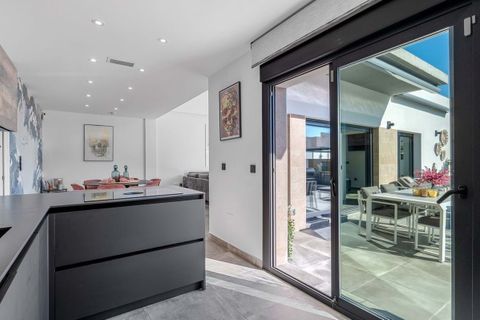 Villa a Ciudad Quesada, Alicante, Ciudad Quesada - € 399.000 | Ref: SMBCQ51352 - foto 9