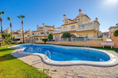 Byhus i Orihuela Costa, Alicante, Orihuela Costa - € 307.500 | Ref: SMBOC2657 - foto 2