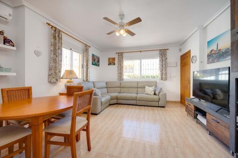 Byhus i Orihuela Costa, Alicante, Orihuela Costa - € 307.500 | Ref: SMBOC2657 - foto 5