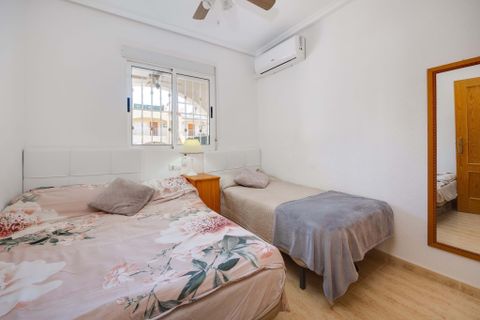 Byhus i Orihuela Costa, Alicante, Orihuela Costa - € 307.500 | Ref: SMBOC2657 - foto 12
