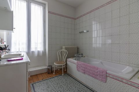 Villa i Jarnac, Charente, Jarnac - € 339.200 | Ref: BVI84318 - foto 9