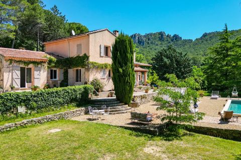 Villa i La Roquebrussanne, Var, La Roquebrussanne - € 1.260.000 | Ref: BVI80849 - foto 1