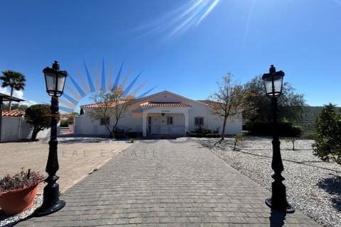 Villa i Vinuela, Malaga, Vinuela - € 590.000 | Ref: MS435 - foto 5