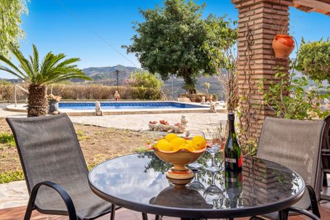 Villa a Benamocarra, Malaga, Benamocarra - € 339.000 | Ref: HN657 - foto 3
