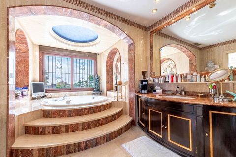 Villa a Los Monteros, Malaga, Los Monteros - € 6.999.000 | Ref: R5309152 - foto 36