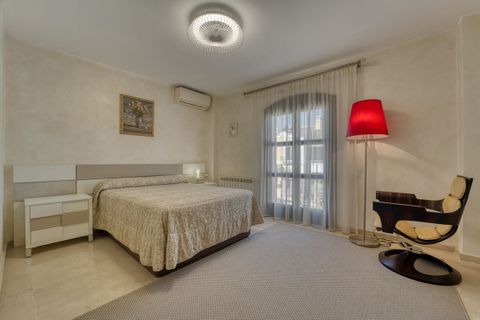 Villa a Guadalmina, Malaga, Guadalmina - € 1.450.000 | Ref: R5335309 - foto 19