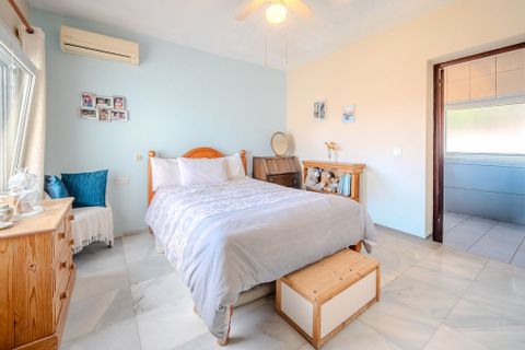 Villa i La Duquesa, Malaga, La Duquesa - € 849.000 | Ref: R5335567 - foto 15