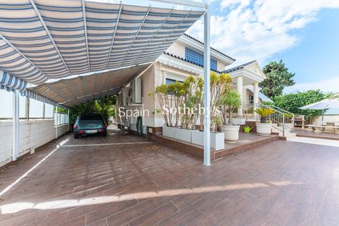 Villa i Torrevieja, Alicante, Torrevieja - € 1.170.000 | Ref: 318536 - foto 35