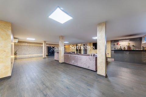 Villa i Torrevieja, Alicante, Torrevieja - € 1.170.000 | Ref: 318536 - foto 37