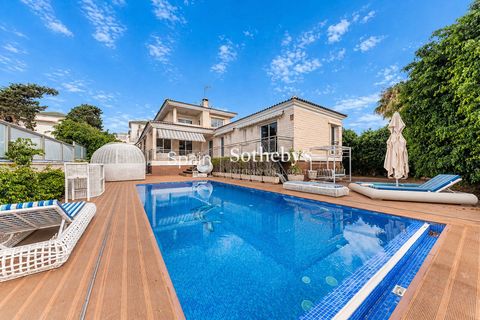 Villa i Torrevieja, Alicante, Torrevieja - € 1.170.000 | Ref: 318536 - foto 1