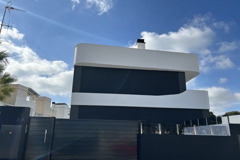 Byhus i Cabo Roig, Alicante, Cabo Roig - € 400.000 | Ref: 768011 - foto 3