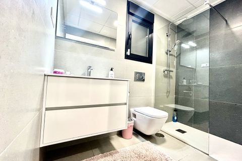Villa a Los Balcones, Alicante, Los Balcones - € 849.950 | Ref: 764083 - foto 15