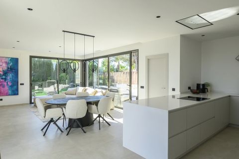 Villa i Dehesa De Campoamor, Alicante, Dehesa De Campoamor - € 1.030.000 | Ref: 751925 - foto 17