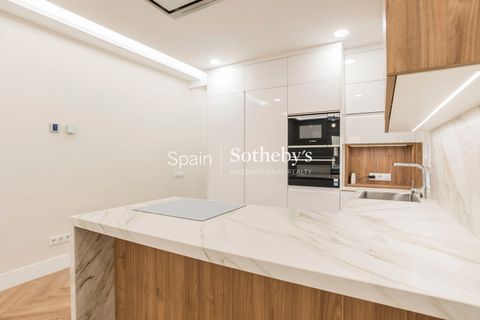 Leilighet i Madrid, Madrid, Madrid - € 1 090 000 | Ref: 325424 - foto 17