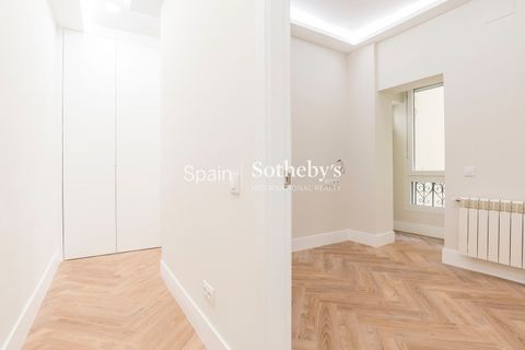 Leilighet i Madrid, Madrid, Madrid - € 1 090 000 | Ref: 325424 - foto 35