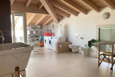 Villa a Mantua, Mantua, Mantua - € 460.000 | Ref: 1234 - foto 13