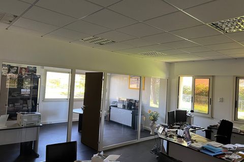 Villa a Migron, Charente-Maritime, Migron - € 446.500 | Ref: 830038389931 - foto 4