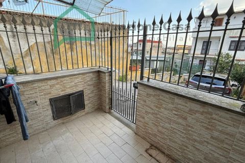 Villa i Naples, Naples, Naples - € 189.000 | Ref: ZONA OSPEDALIERA - foto 4