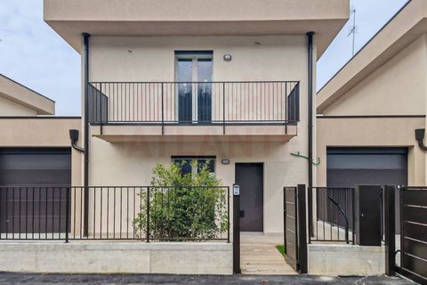 Rækkehus i Capriolo, Brescia, Capriolo - € 430.000 | Ref: ATL05.006 - foto 18